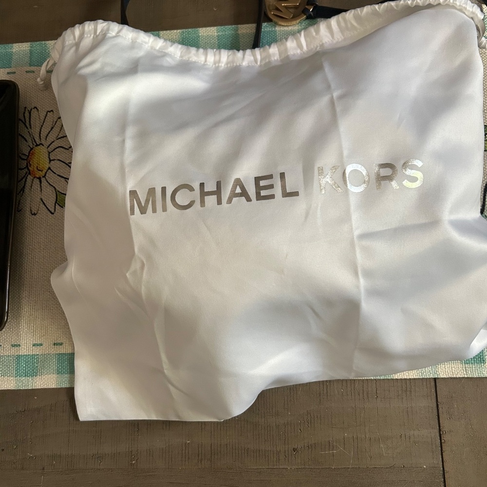Purse - Picture 4 of 4